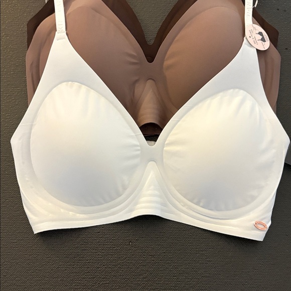 NWT 3-Pk Danskin Gel Bonded Wireless Lounge Bras - Sz. M - Picture 5 of 10